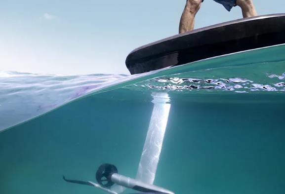 What Benefits Do Motorized Surf Foils Offer?